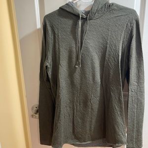 Vince Men’s Textured Cotton Hoodie. In olive green, grey inside. Size small.